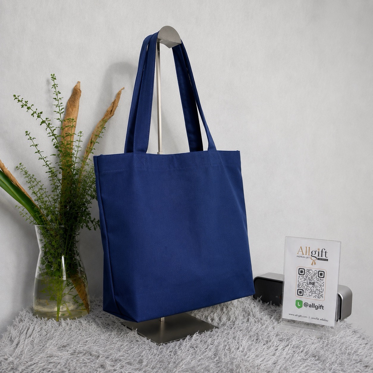 กระเป๋าผ้าแคนวาส Tote ของพรีเมี่ยม พร้อมสกรีนโลโก้ สร้างภาพลักษณ์ให้ธุรกิจ
